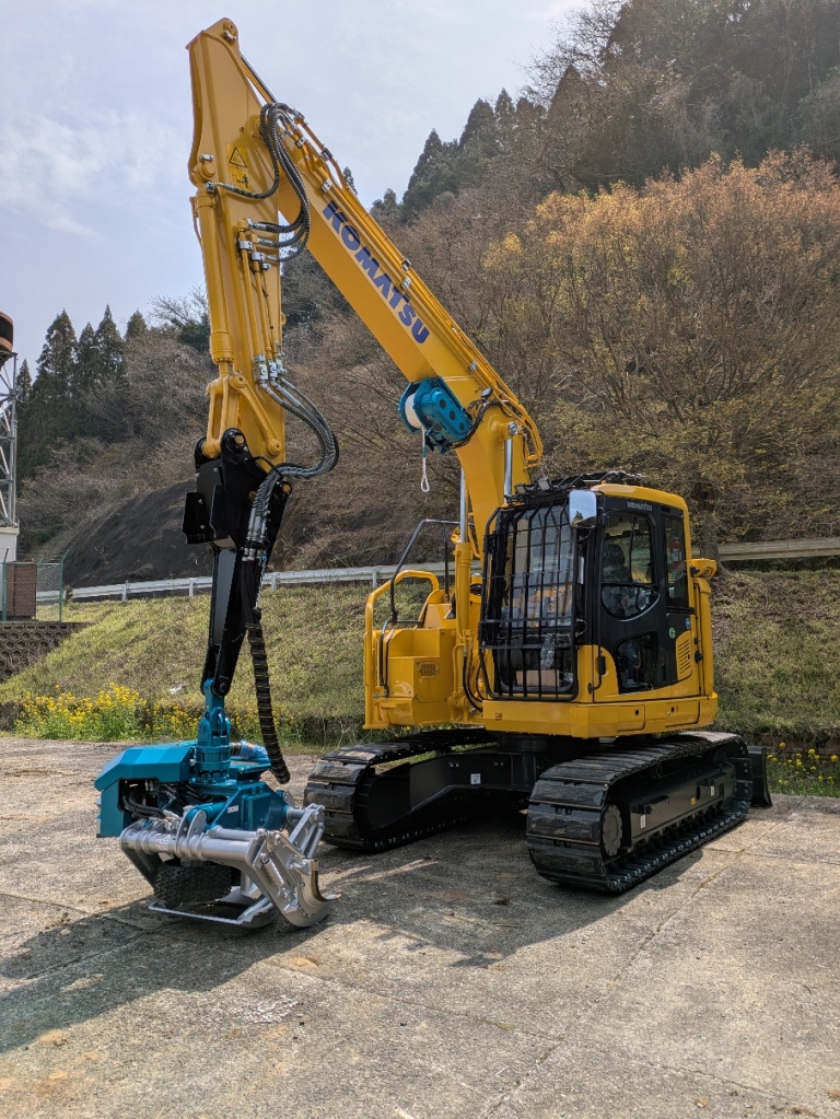 高性能林業機械（プロセッサ）を導入しました‼